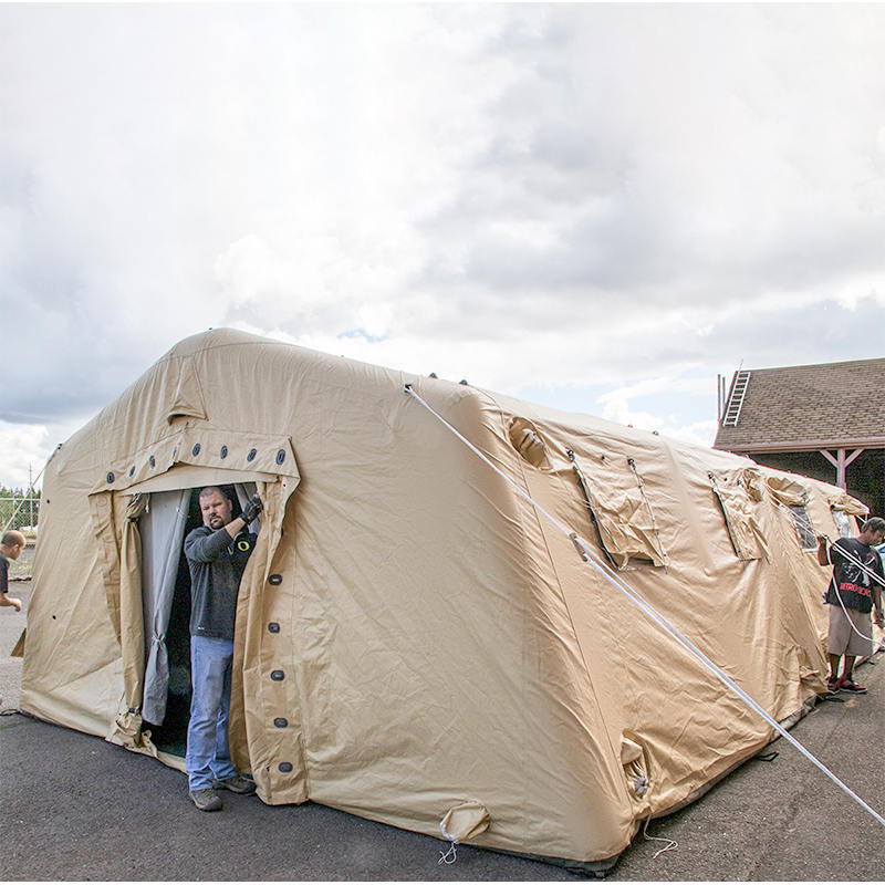 5,6 x 9,95 m Víceúčelový středně rychlý úkryt Nízkotlaký nafukovací stan
