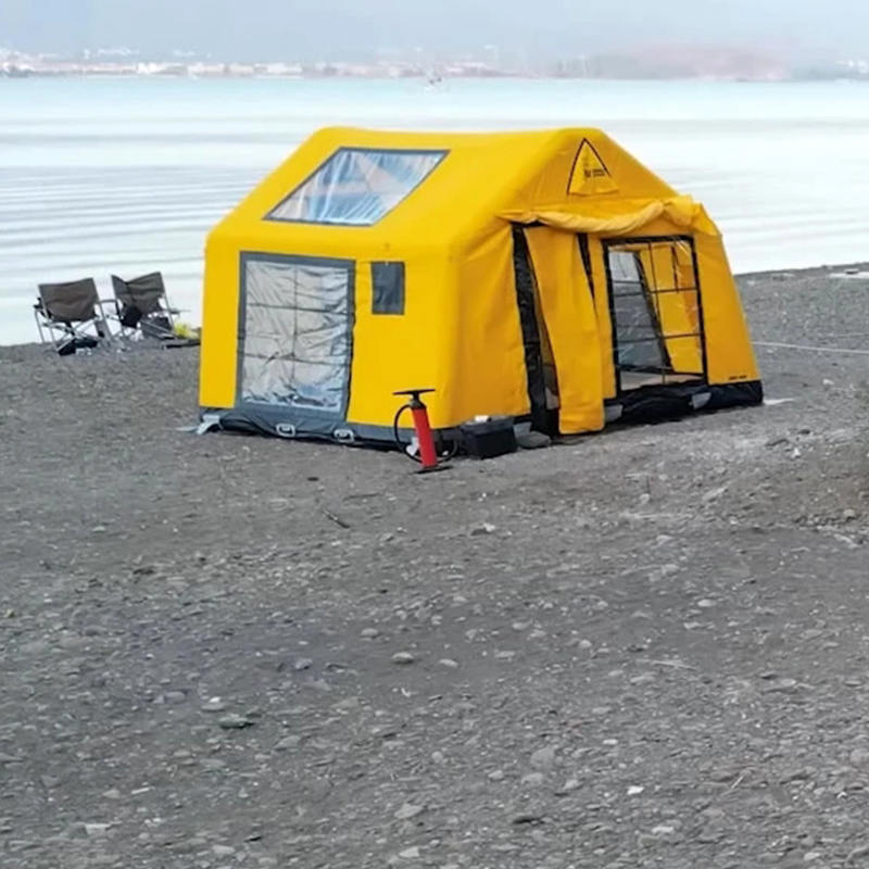 Ohnivzdorný a antibakteriální nafukovací kempingový stan Glamour pro 8-10 osob